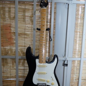 Mako 1980s Strat-Style Electric Guitar Model LS3-5 - SSS