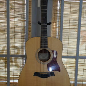 Taylor 2005 110 Dreadnaught - Natural Satin - No Case