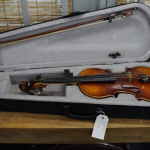 Viola: 13"" Junior 1974 ER Pfretzschner Viola - Natural Dark
