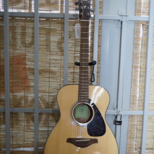 Yamaha FS-800 Orchestra Model Acoustic Guitar